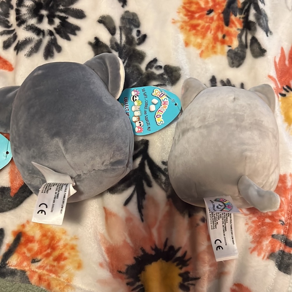 Two squishmellos - Picture 4 of 5